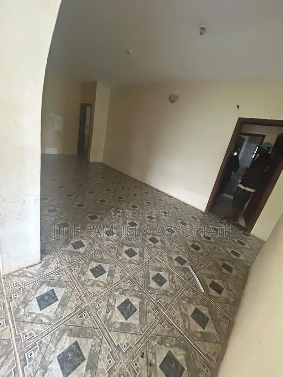 Furnished 3bdrm Block of Flats in Ayobo for rent