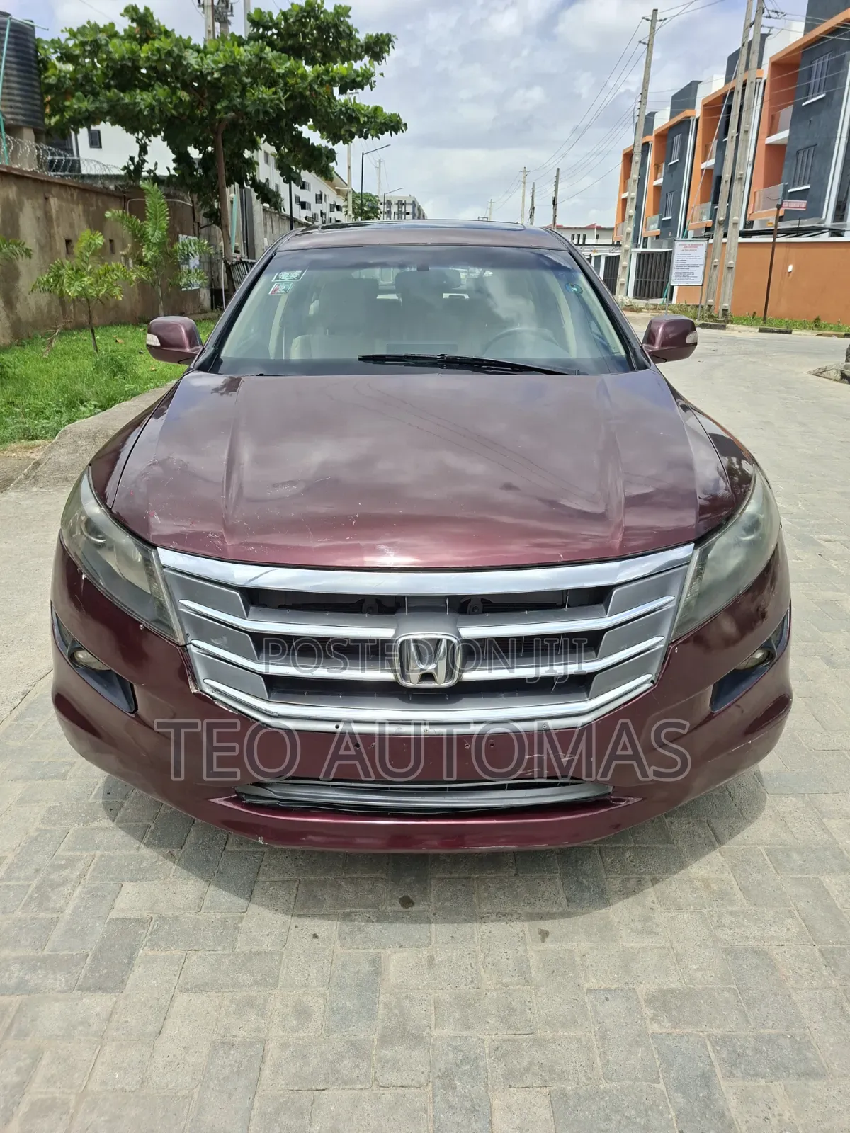 Honda Crosstour 2012 Maroon