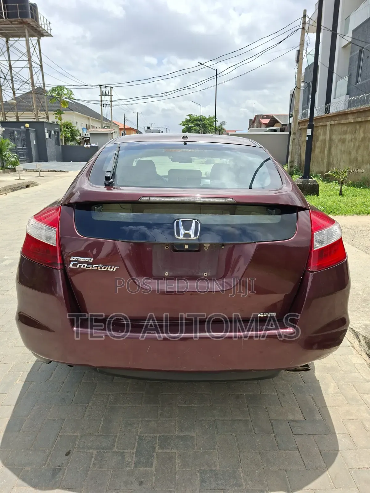 Honda Crosstour 2012 Maroon