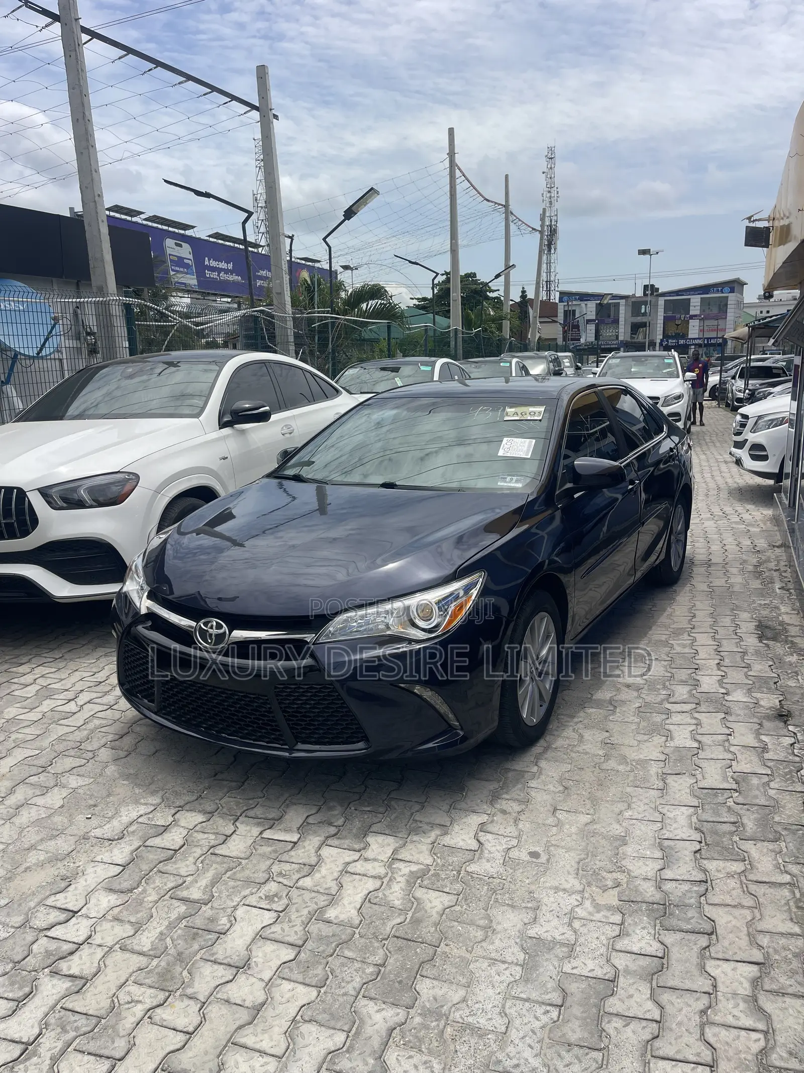 Toyota Camry XSE 4dr Sedan (2.5L 4cyl 6A) 2015 Blue