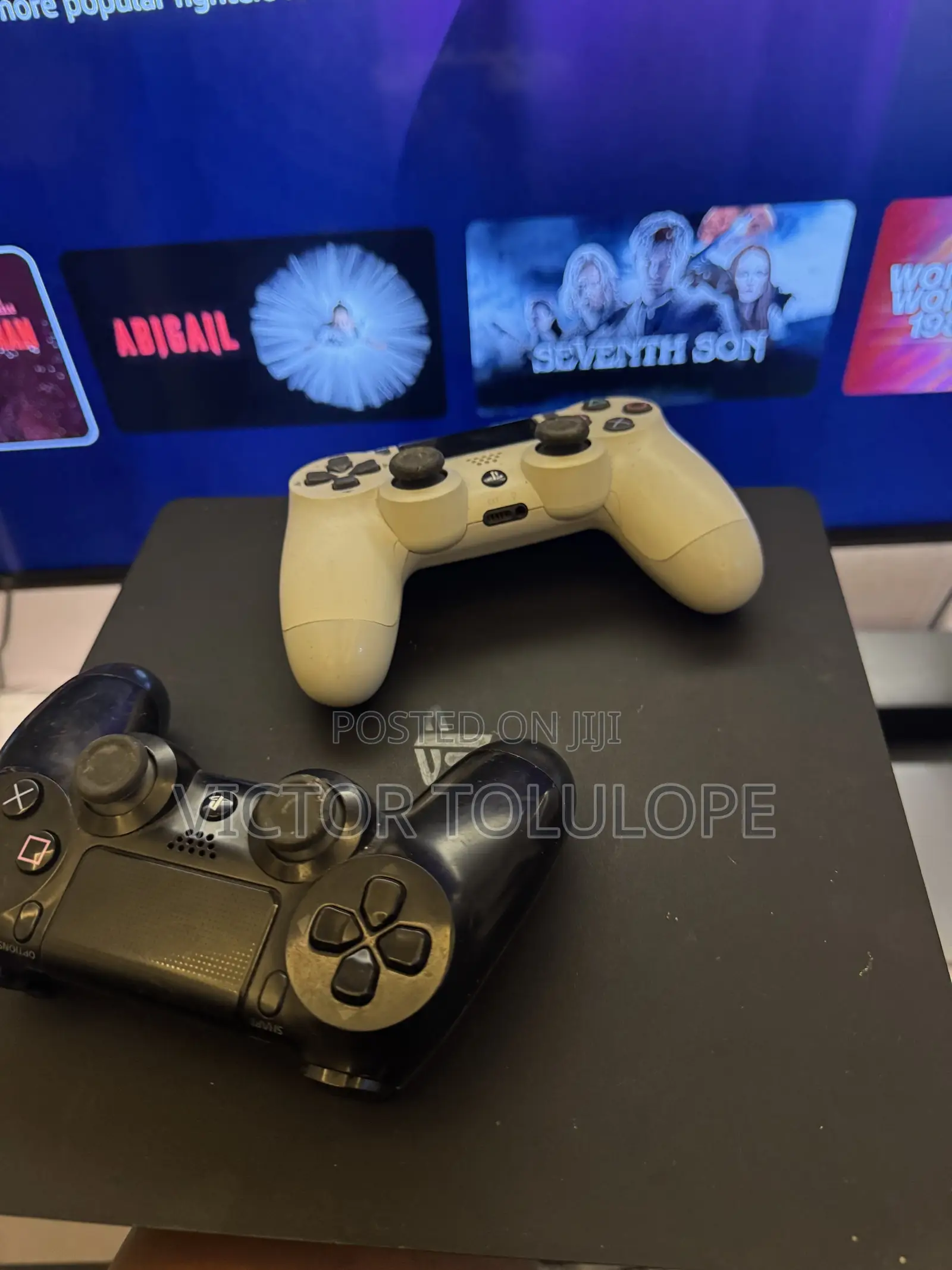 Super Clean Playstation 4 Slim