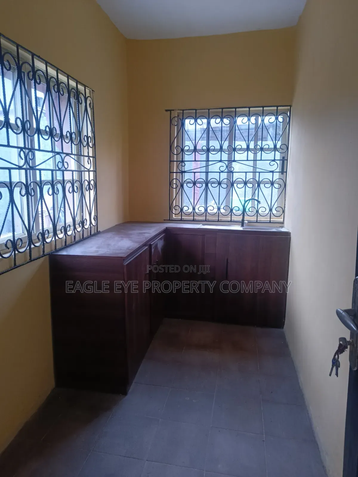 2bdrm Block of Flats in Ipaja / Ipaja for rent