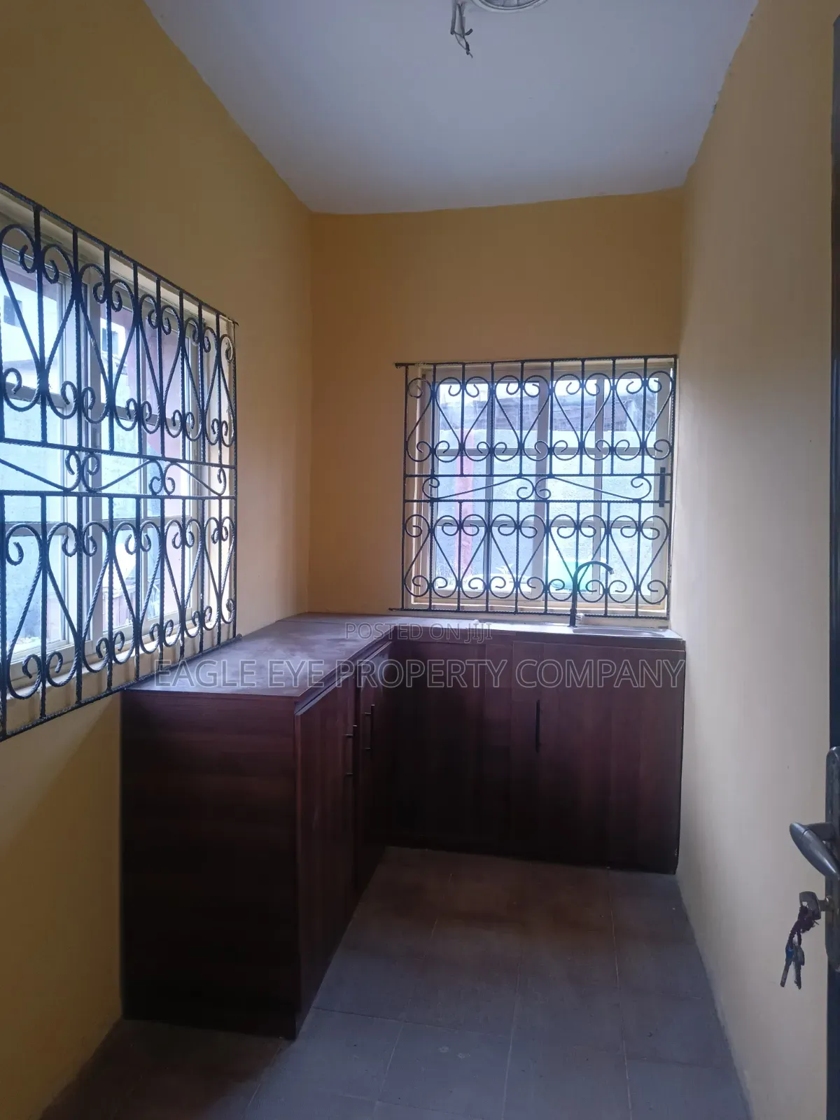 2bdrm Block of Flats in Ipaja / Ipaja for rent