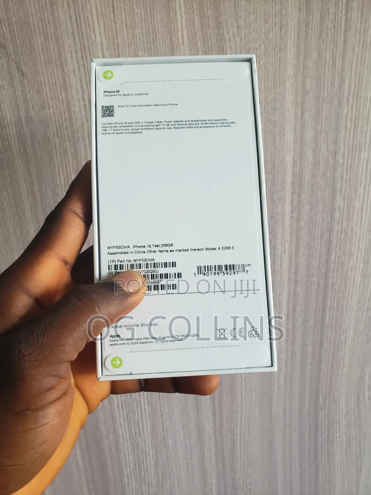 New Apple iPhone 16 256 GB Green