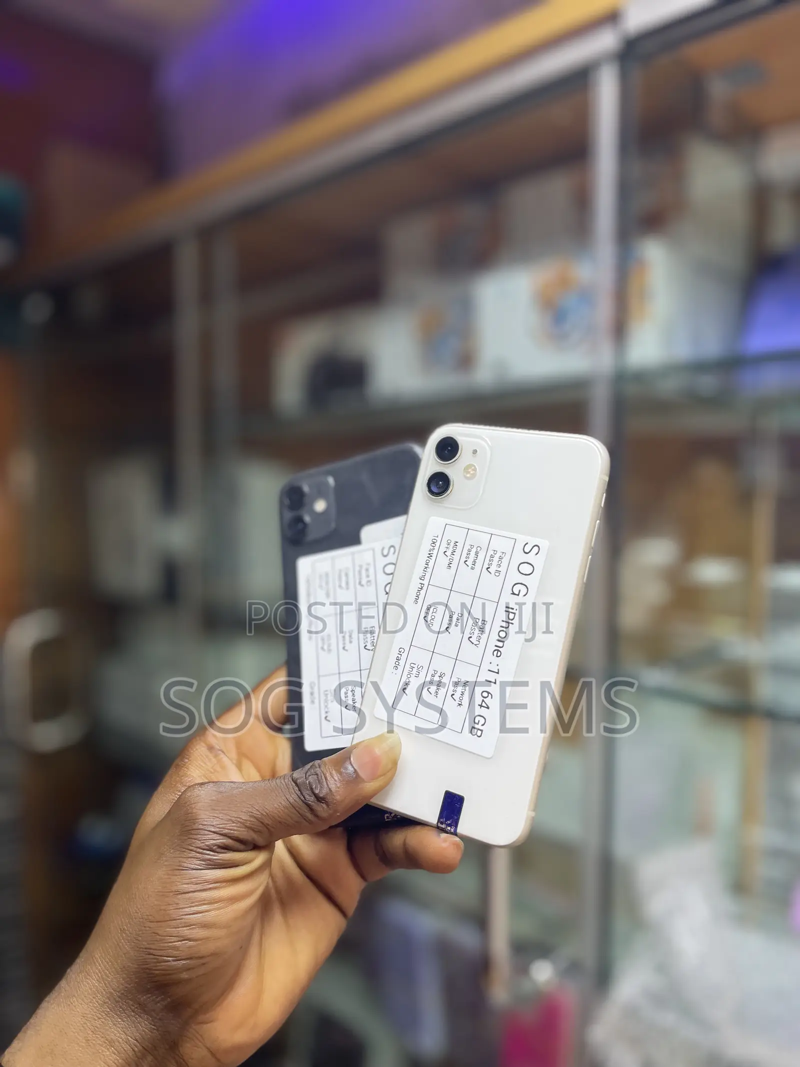 Apple iPhone 11 64 GB White