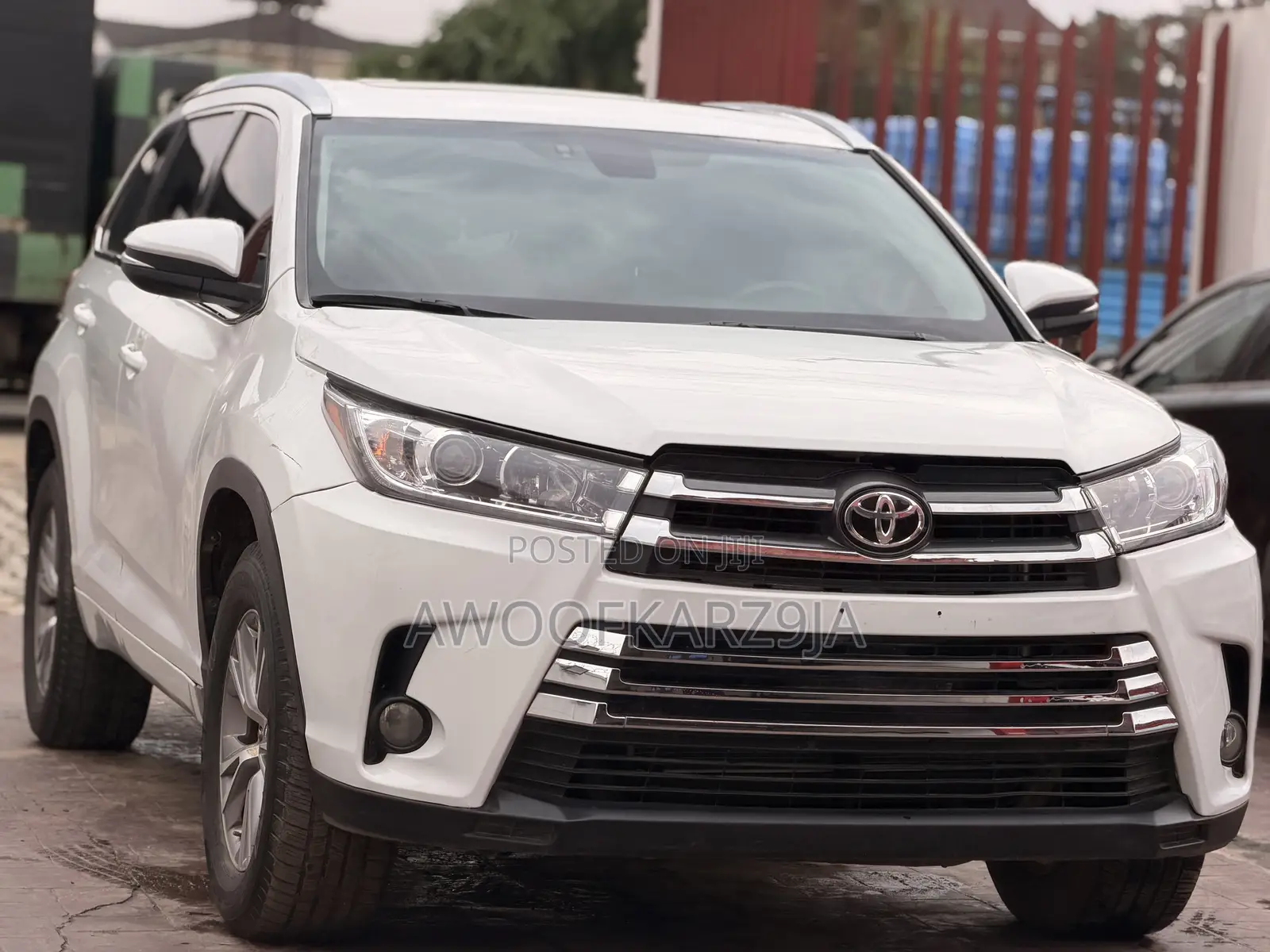 Toyota Highlander XLE 4dr SUV (3.5L 6cyl 6A) 2015 White