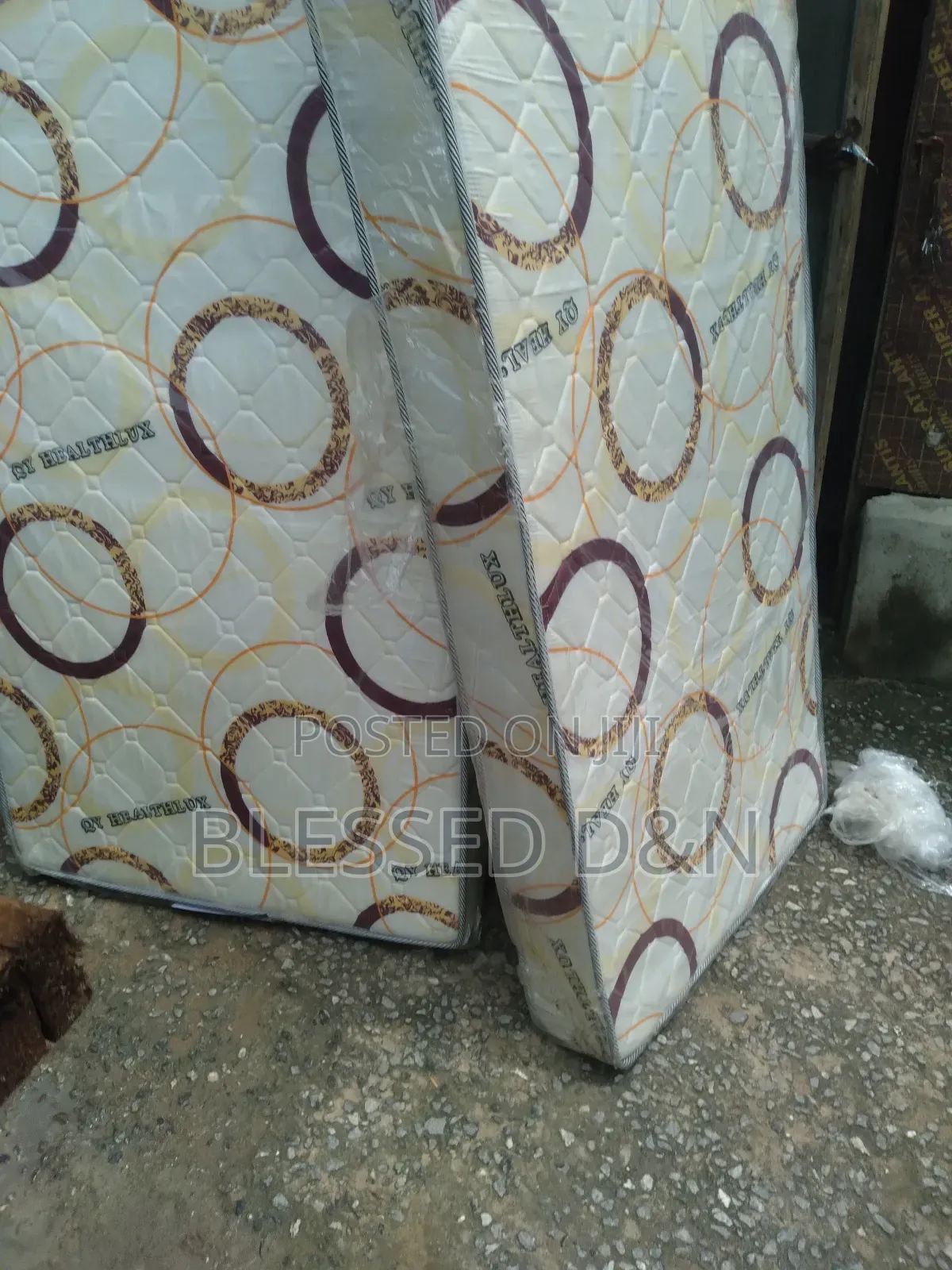 High Quality Semi Orthopedic Healthlux Mattress