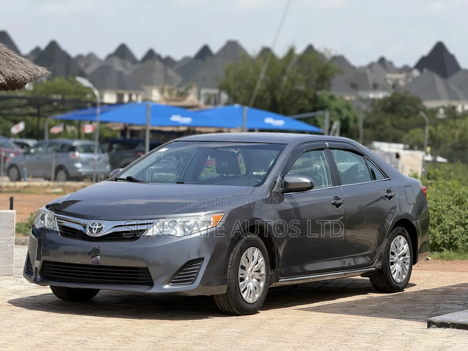 Toyota Camry 2014 Gray