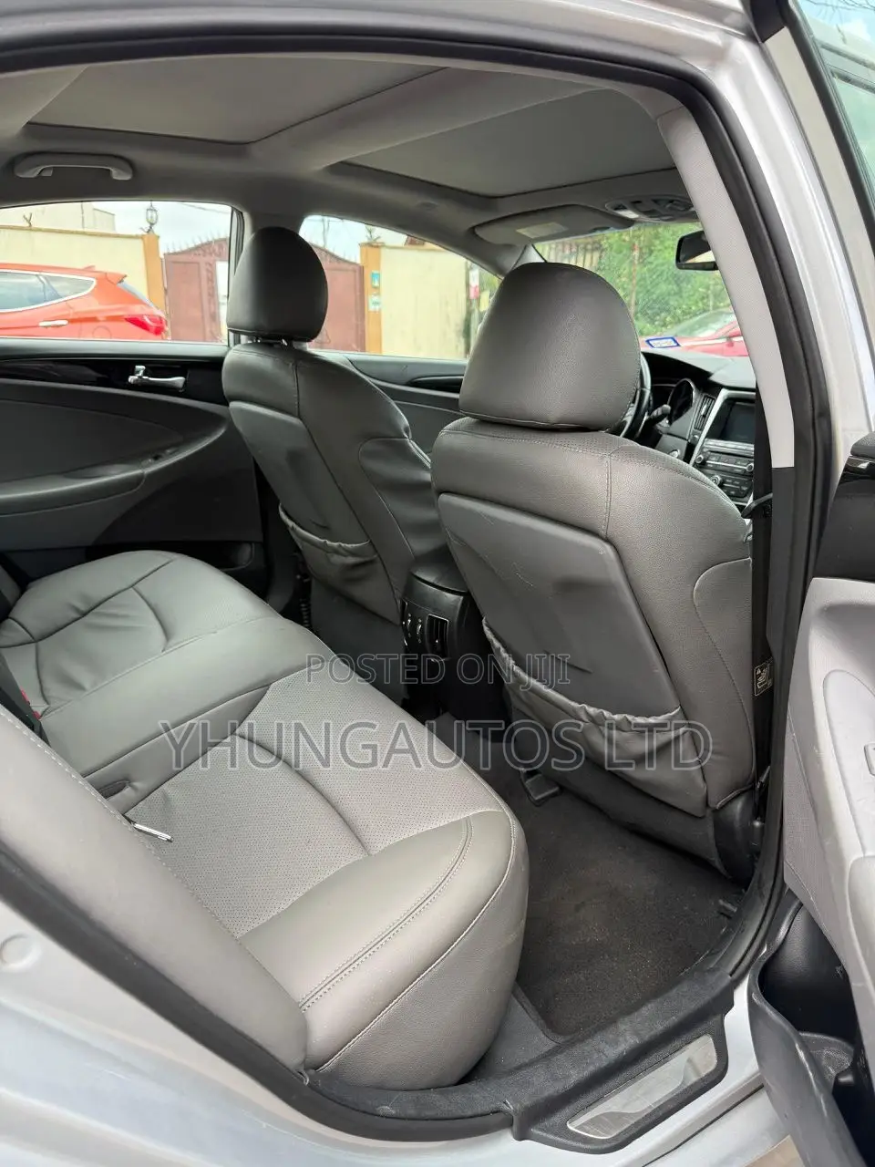 Hyundai Sonata Limited 2.0T Sedan (2.0L 4cyl 6A) 2013 Silver
