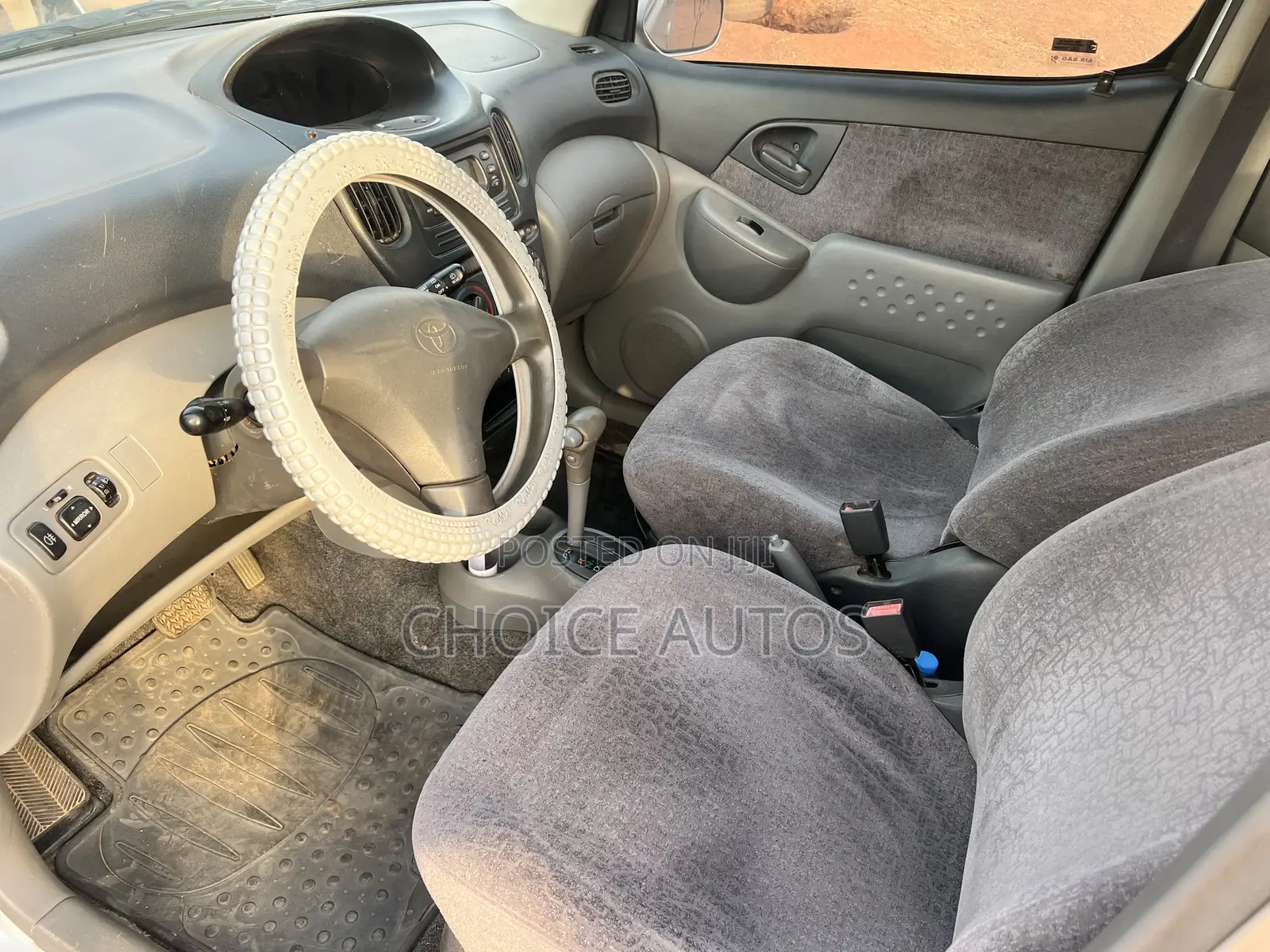 Toyota Yaris Verso 1.3 2006 Silver