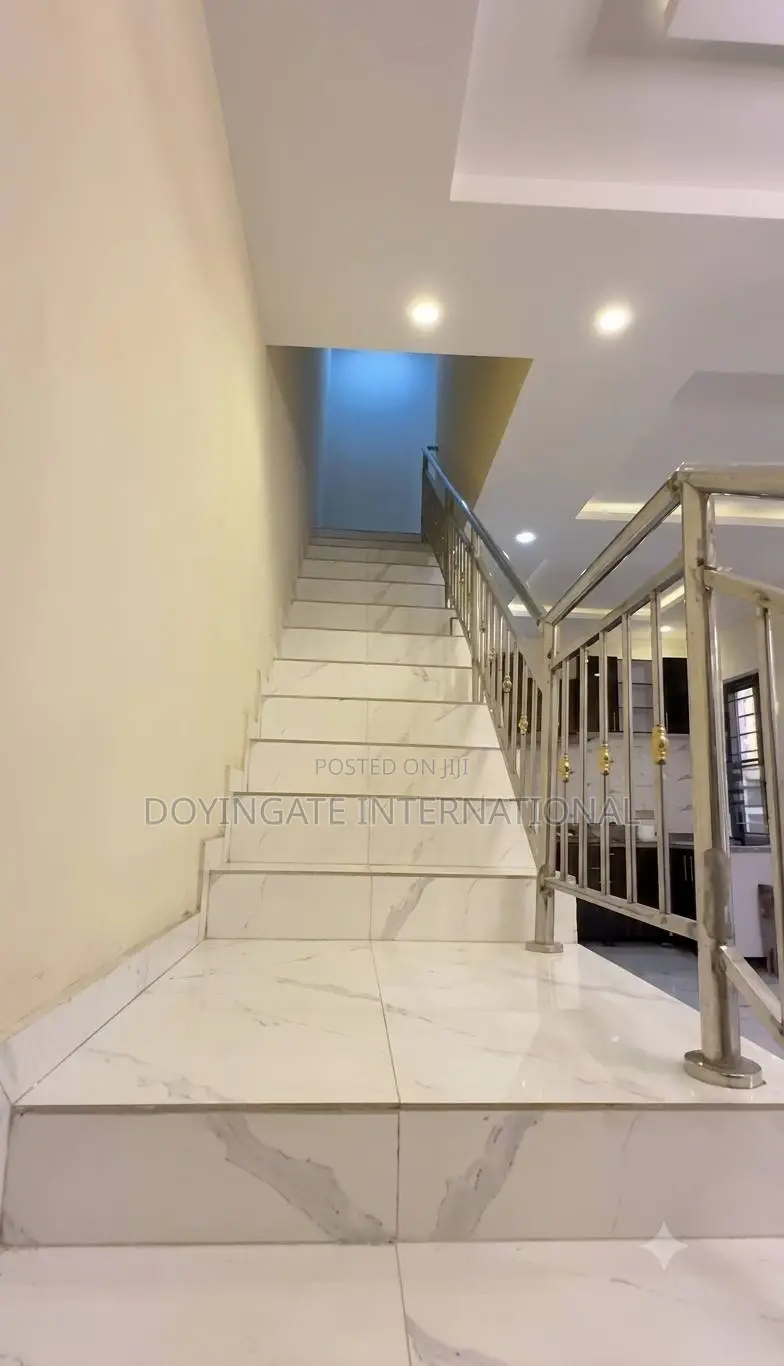 Furnished 2bdrm Duplex in Kayfam Estate, Ogba GRA for sale