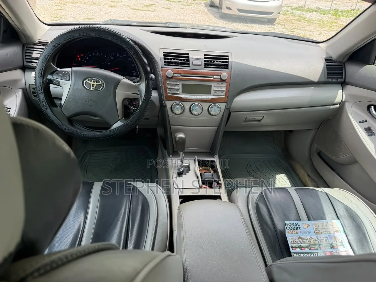 Toyota Camry LE 4dr Sedan (2.5L 4cyl 6AM) 2010 Gray
