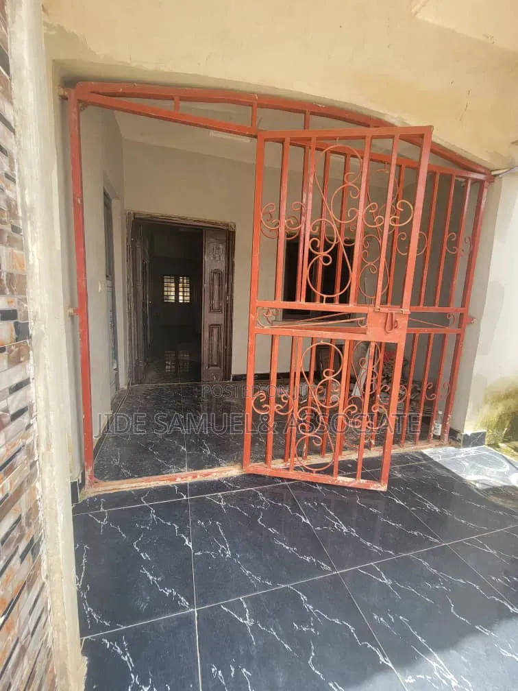 Furnished 2bdrm Bungalow in Ayobo for rent