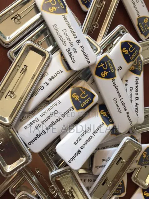 Staffs Tag Customization