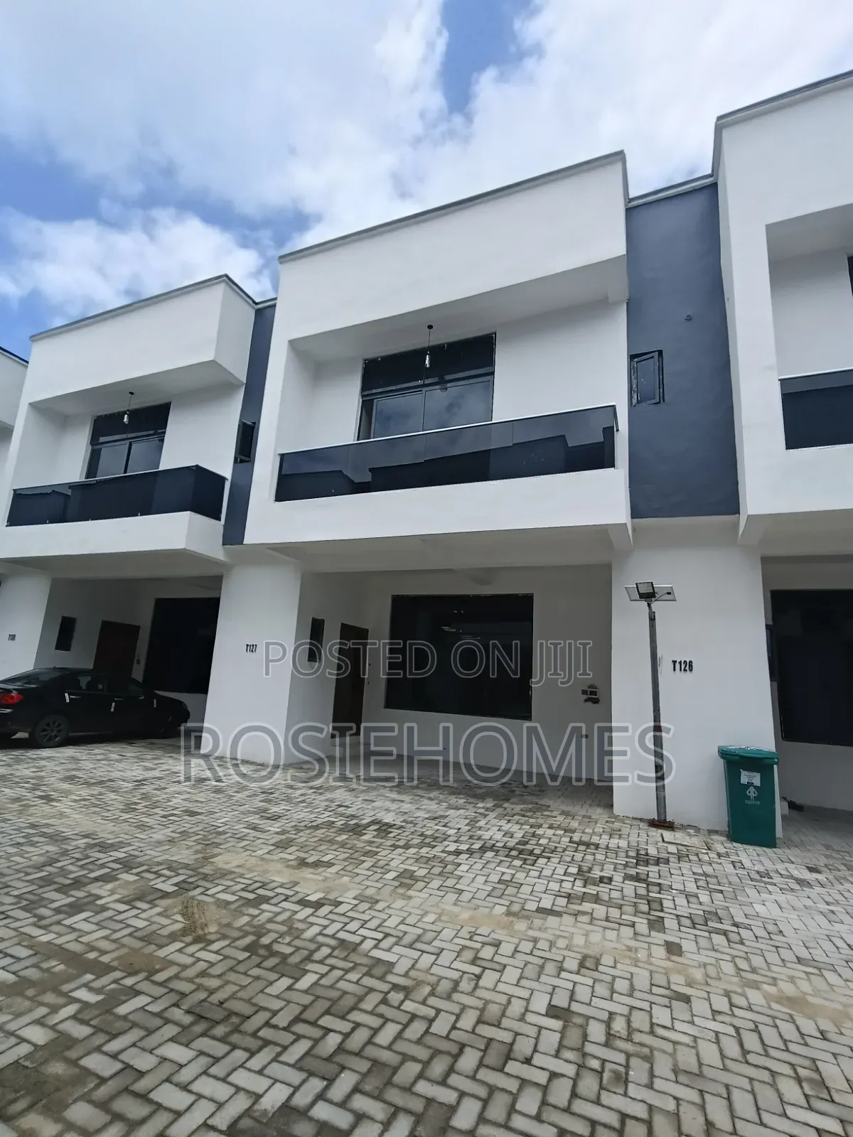 4bdrm Duplex in Alasia Town Estate, Sangotedo for sale