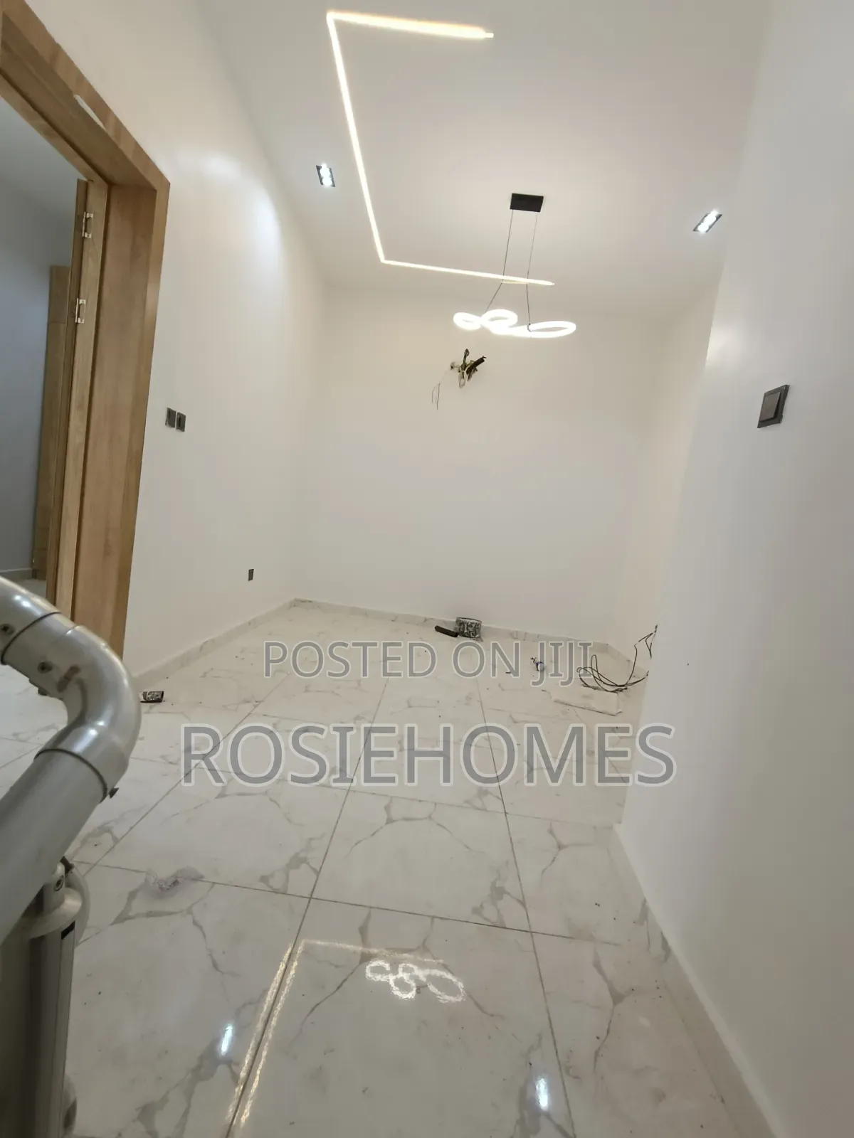 4bdrm Duplex in Alasia Town Estate, Sangotedo for sale