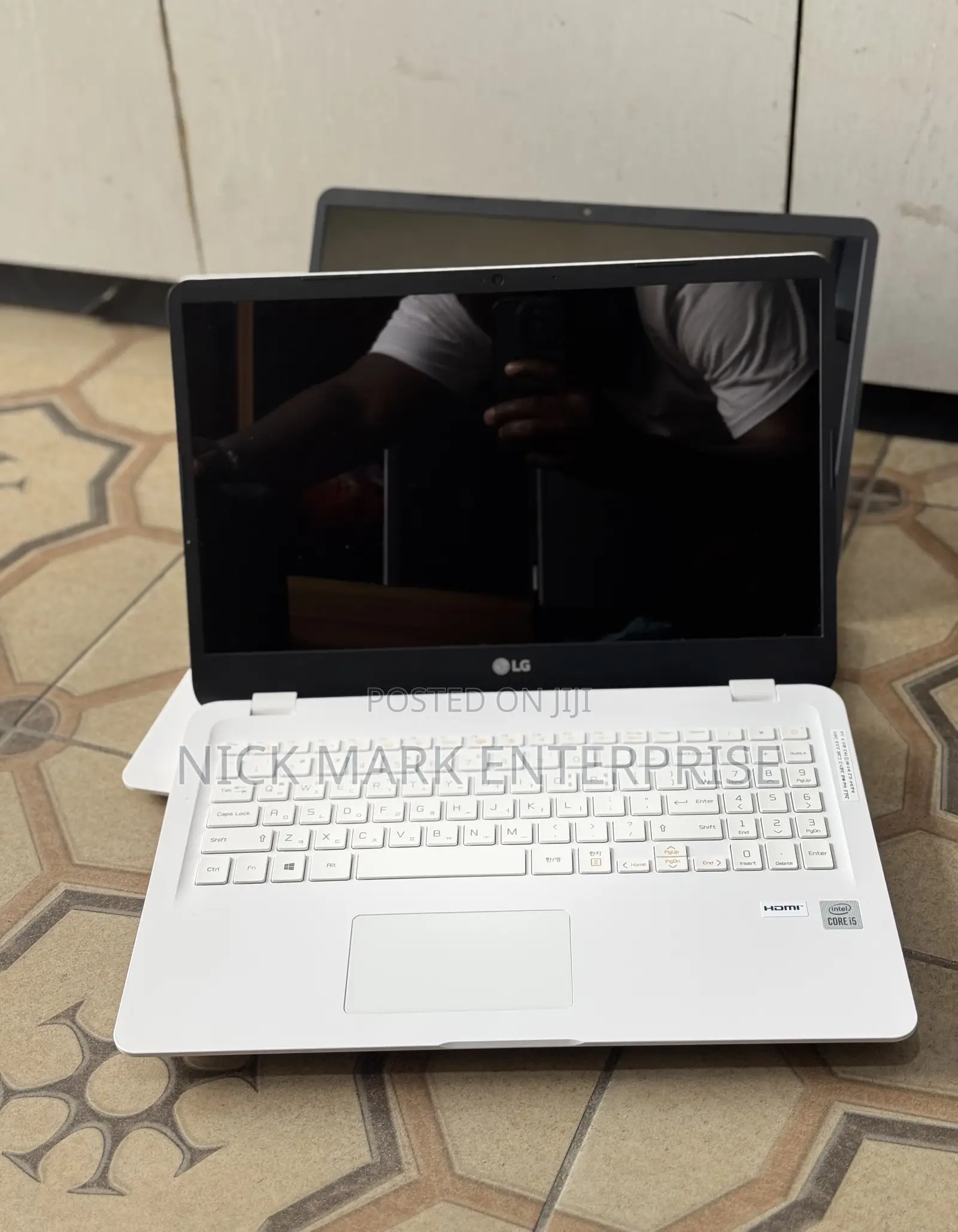 Laptop LG Gram 15.6 8GB Intel Core i5 SSD 256GB