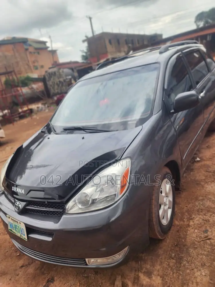 Toyota Sienna 2006
