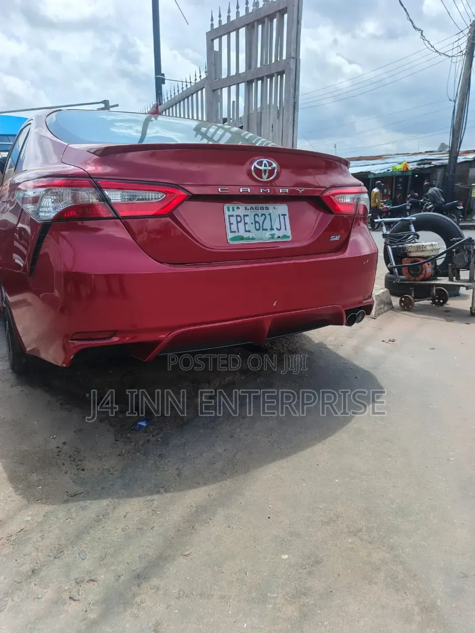Toyota Camry 2021 Red