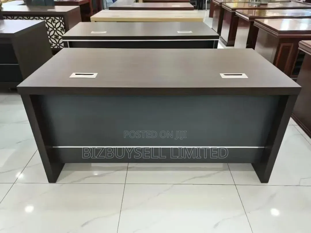 1.6 Miters Luxury Executive Officer Table With Extension and Mobile Dr