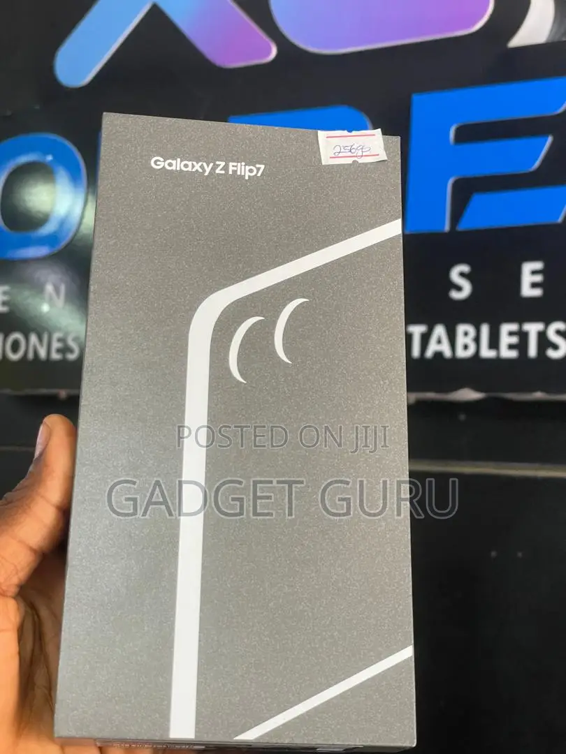 New Samsung Galaxy Z Flip7 256 GB Gray