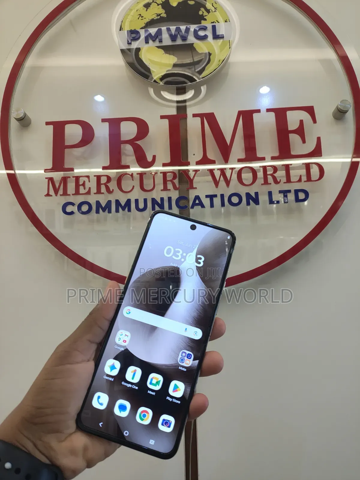 Motorola Razr Ultra 2025 1 TB Gold