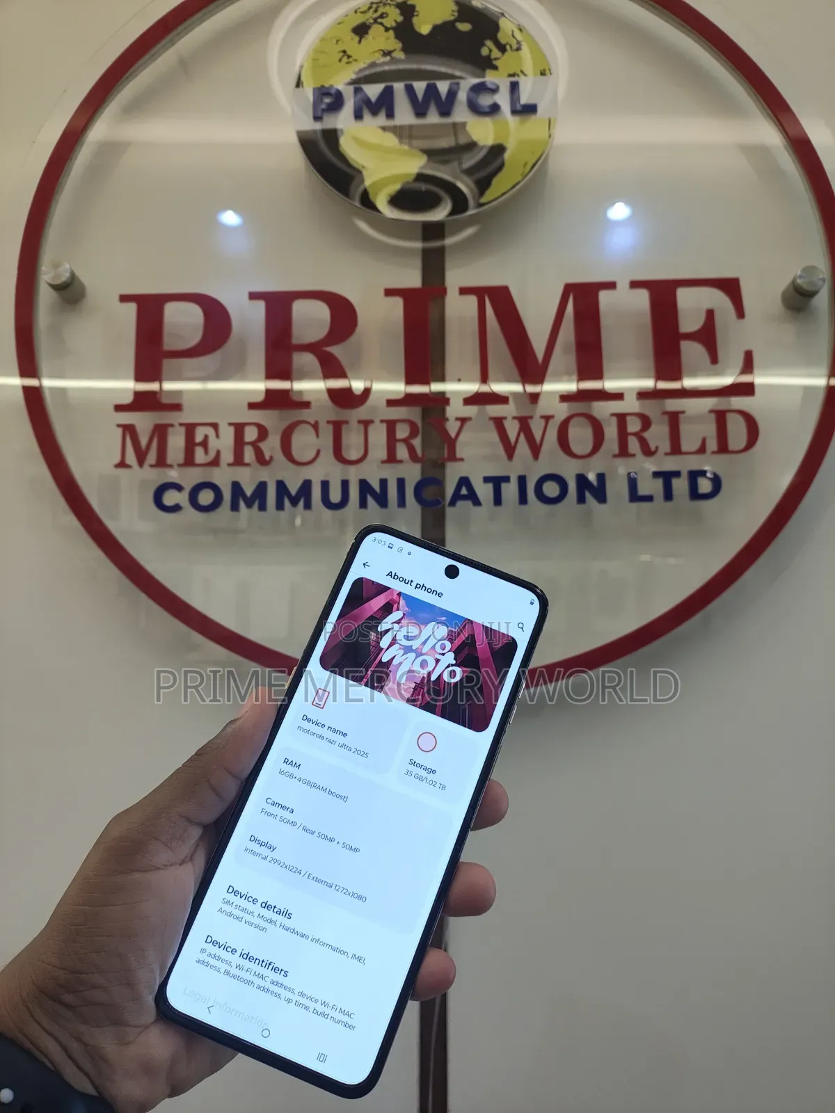 Motorola Razr Ultra 2025 1 TB Gold