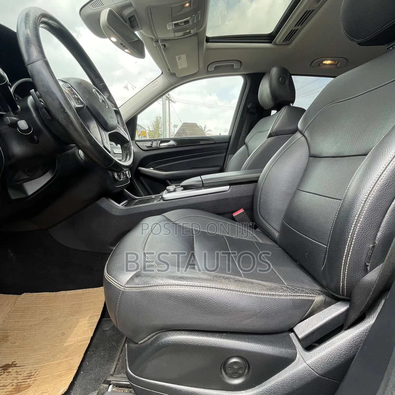 Mercedes-Benz M Class ML350 4dr SUV (3.5L 6cyl 7A) 2015 White