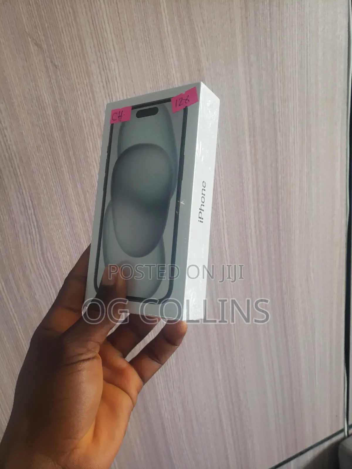 New Apple iPhone 15 128 GB Black