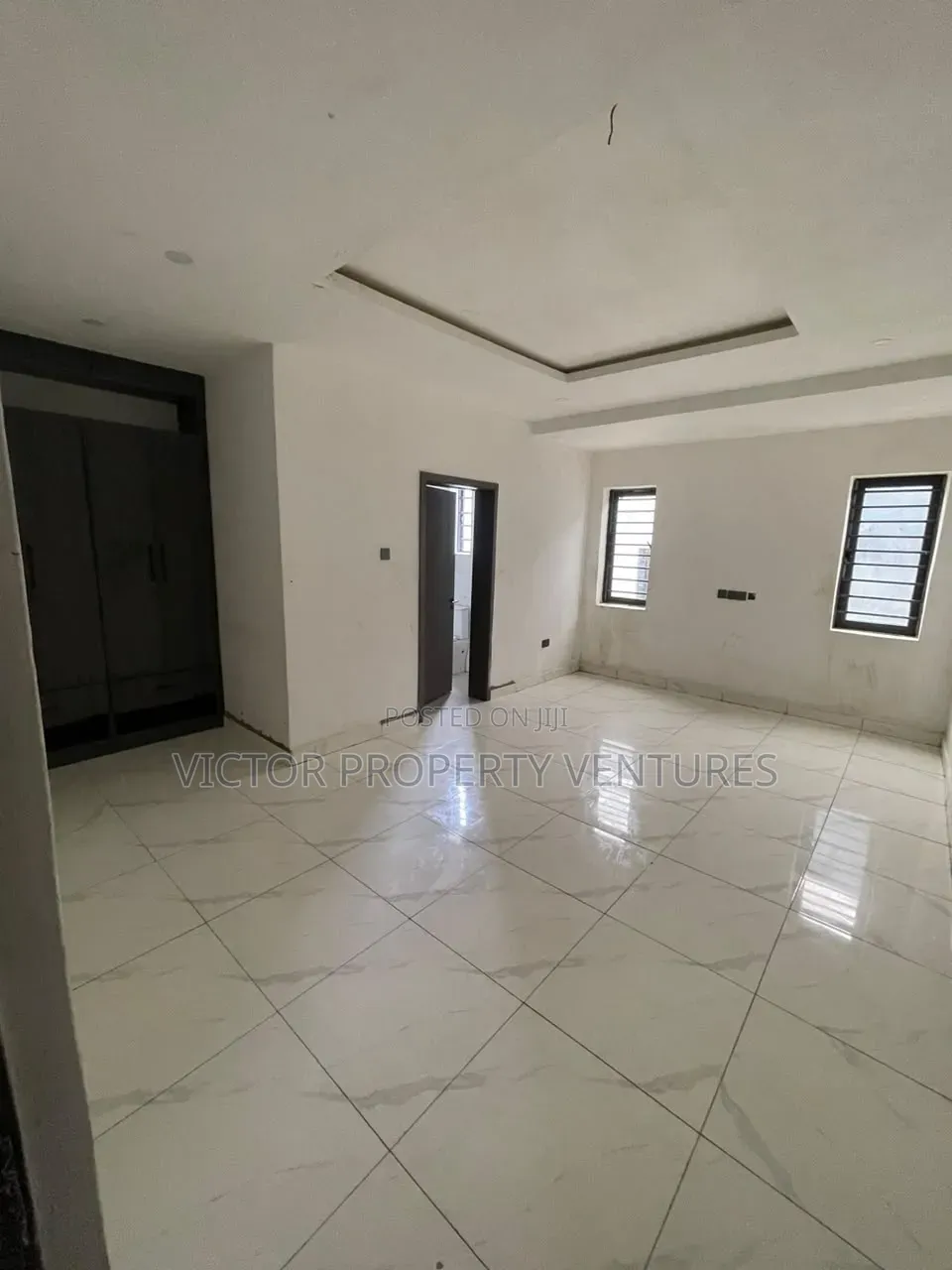 3bdrm Townhouse/Terrace in Dawaki for sale