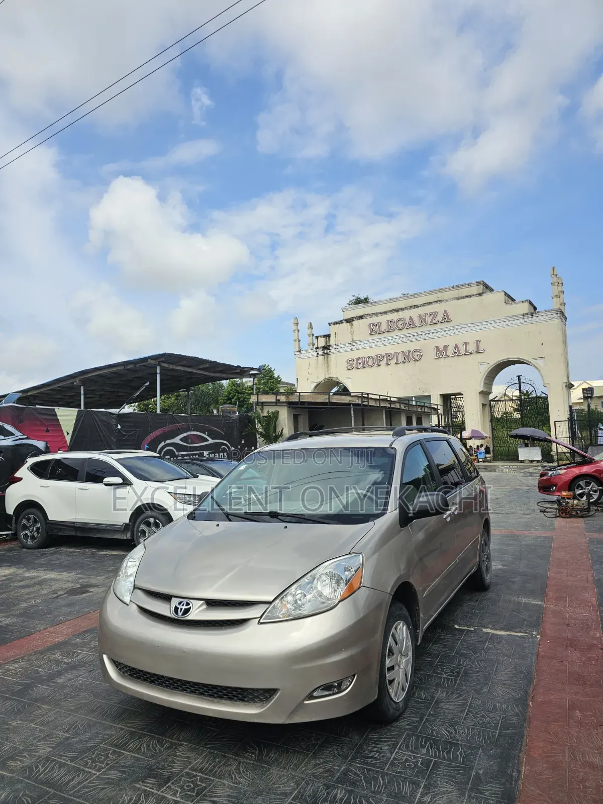 Toyota Sienna 2007 Gold