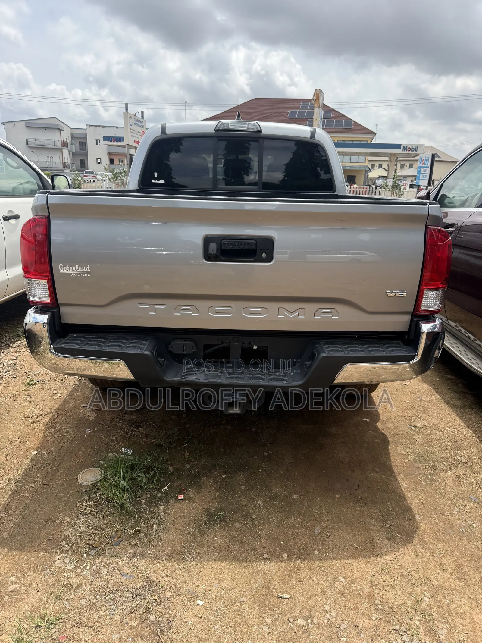 Toyota Tacoma SR5 2017 Silver