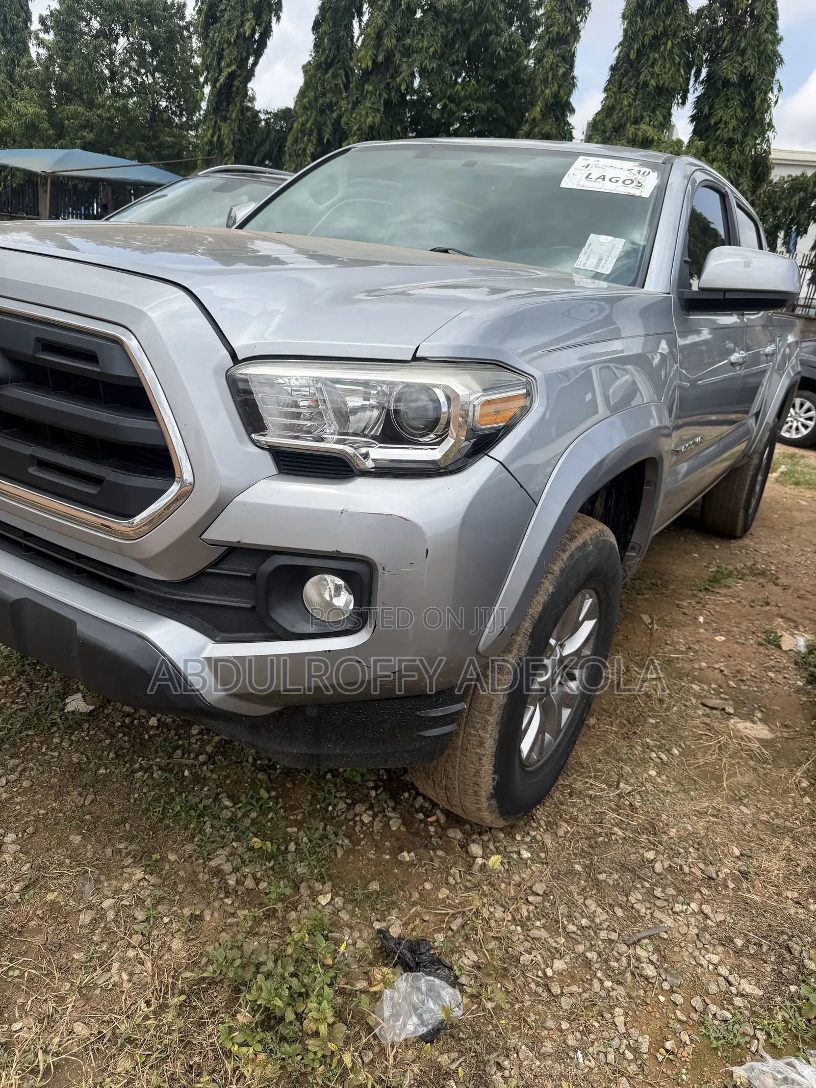 Toyota Tacoma SR5 2017 Silver