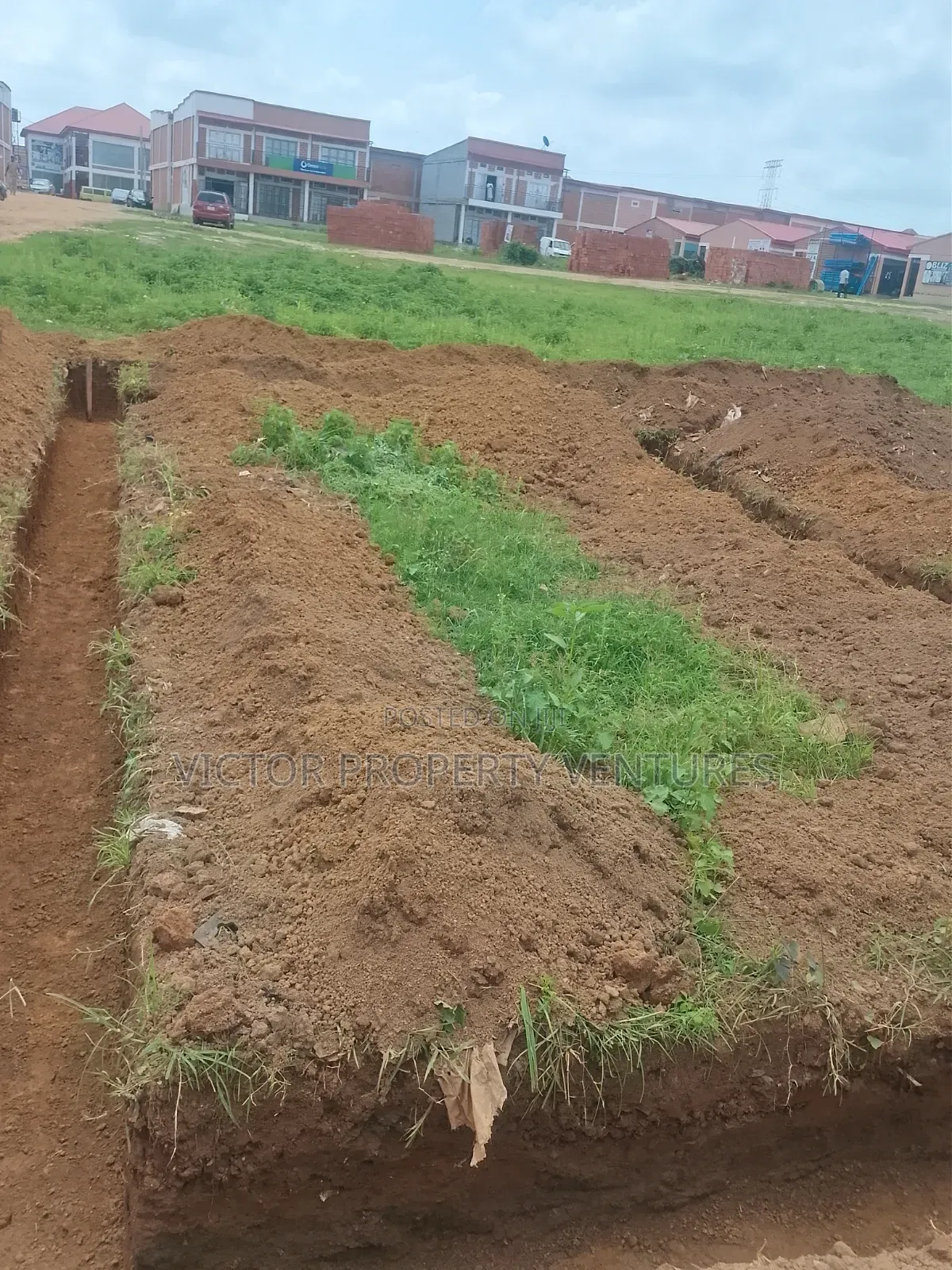 Space Shop Space to Build Duplex Shop Is Available for Sale at Fo1 Kub