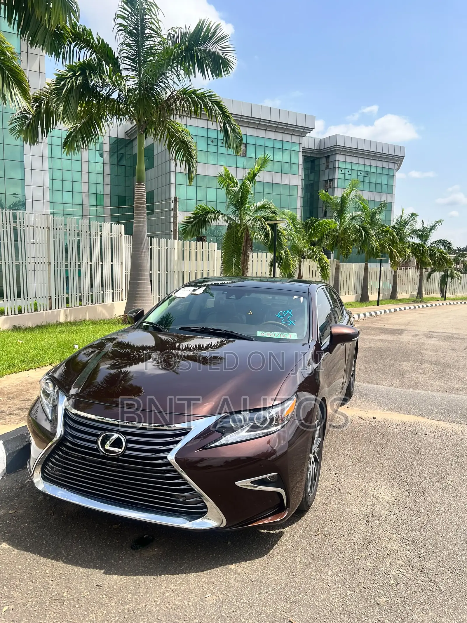Lexus ES 2016 Burgundy