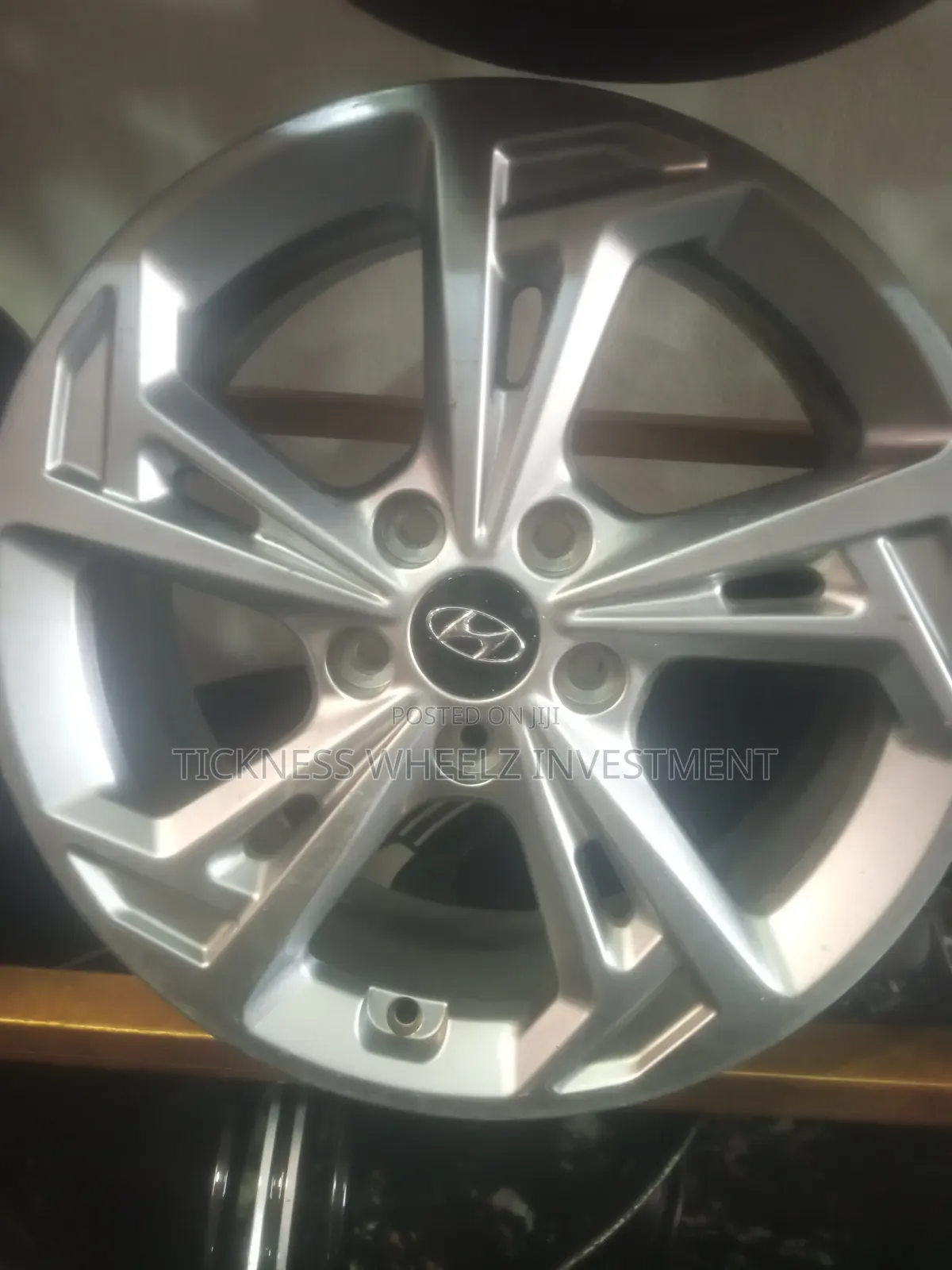Quality Standard Hyundai Wheel 18 Inch