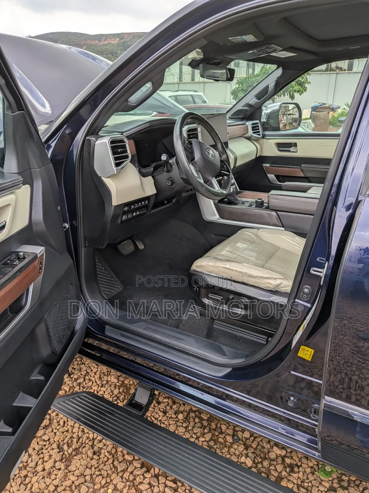 Toyota Tundra 2023 Blue