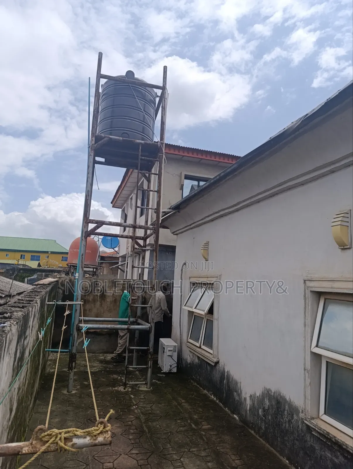 4bdrm Bungalow in Liasu Road Council, Iseri Olofin for sale