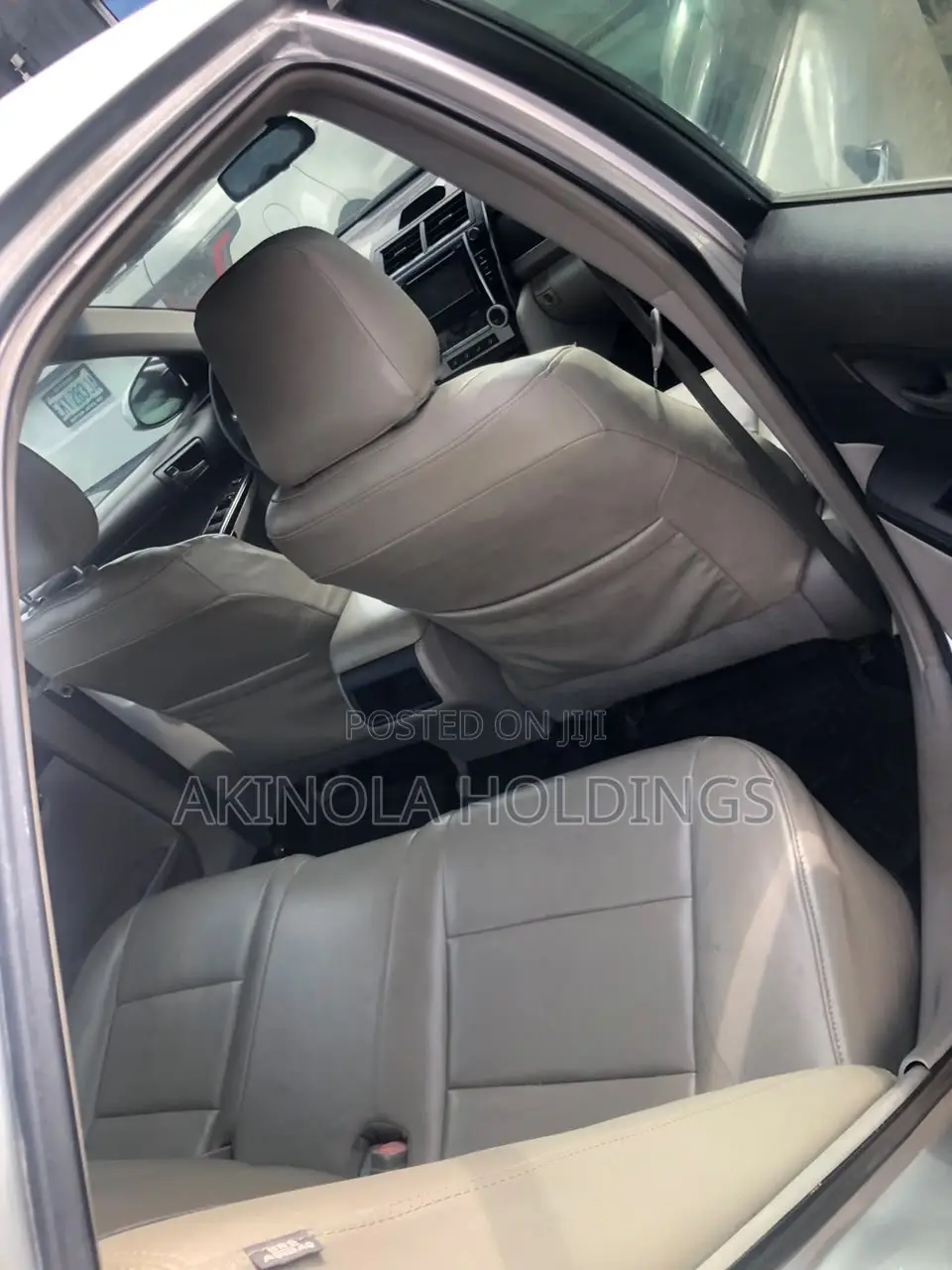 Toyota Camry LE 4dr Sedan (2.5L 4cyl 6A) 2013 Gray