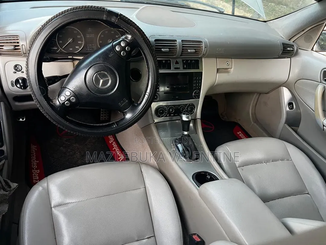 Mercedes-Benz C230 2006 Silver