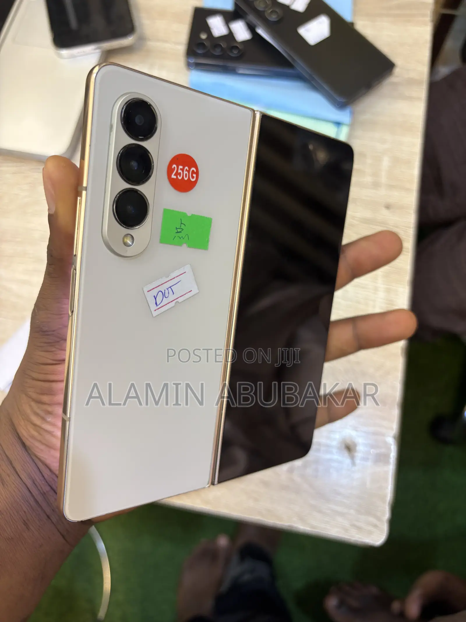 Samsung Galaxy Z Fold4 512 GB Gold