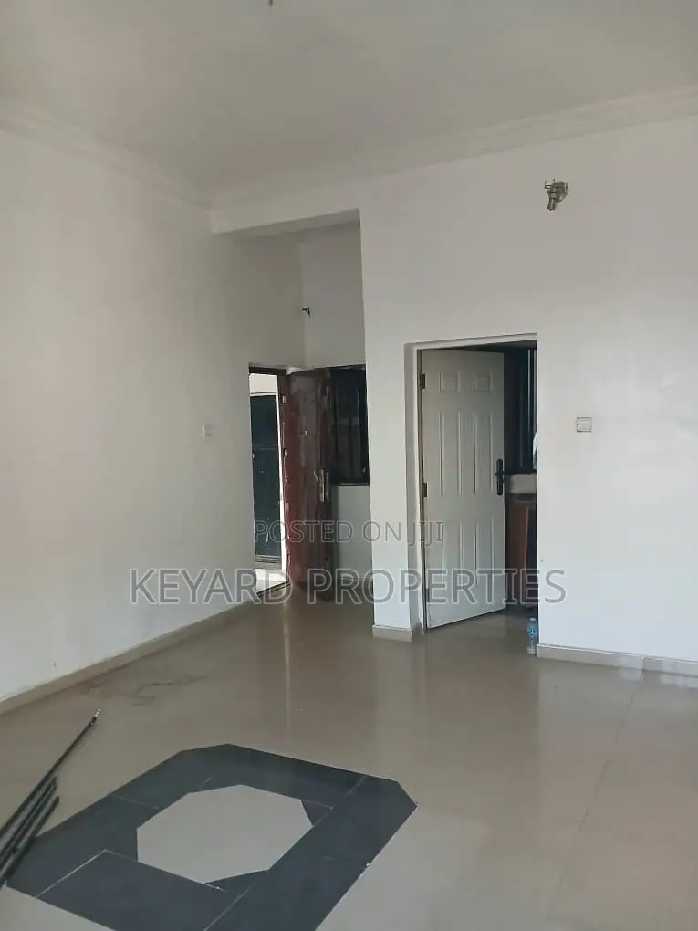 1bdrm Apartment in Wuse 2 for rent