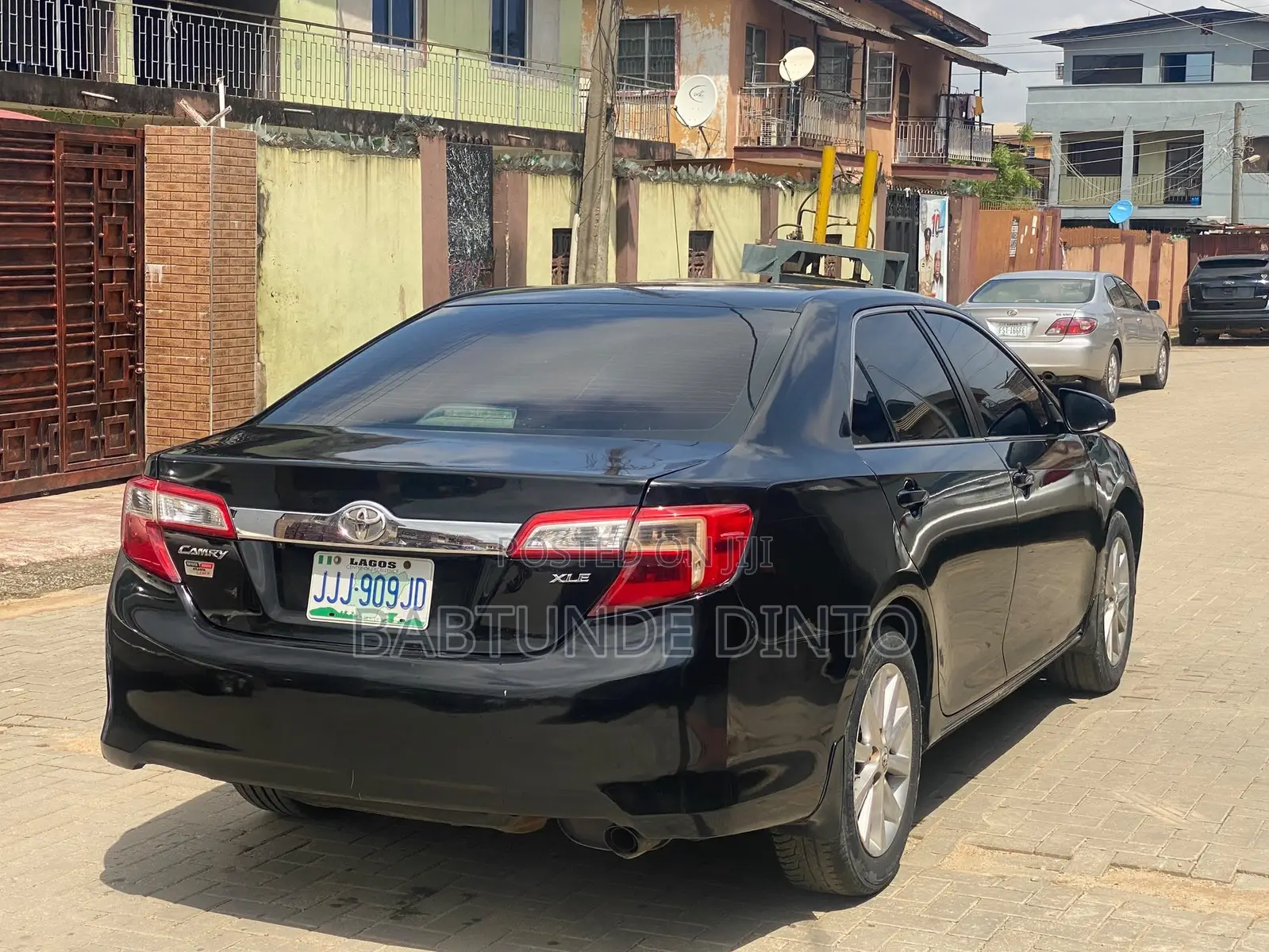 Toyota Camry XLE 4dr Sedan (2.5L 4cyl 6A) 2013 Black