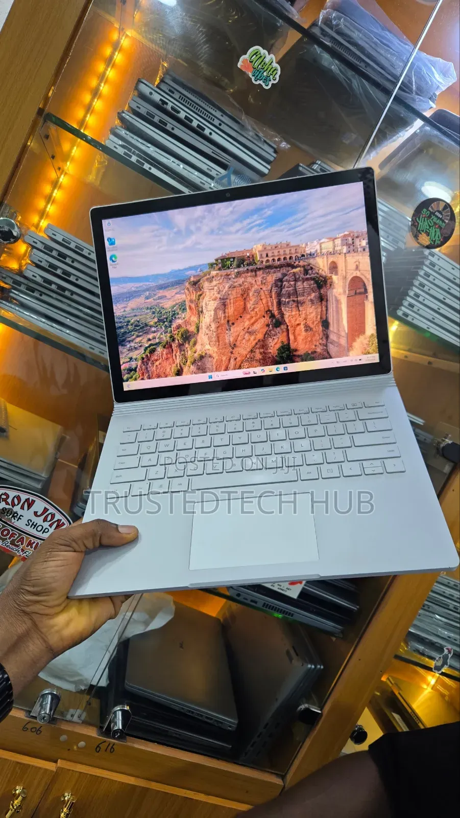 Laptop Microsoft Surface Book 2 8GB Intel Core i5 SSD 256GB