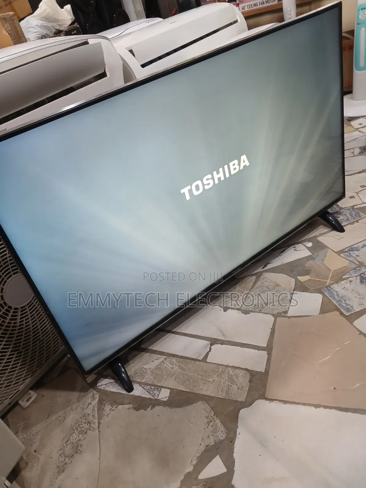 Toshiba 50inches Smart Tv
