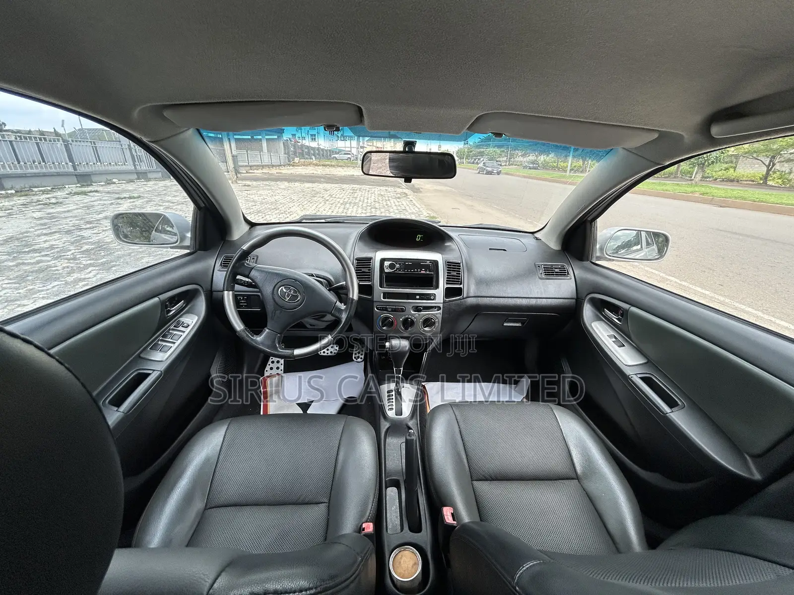 Toyota Yaris Sedan Automatic 2007 Silver