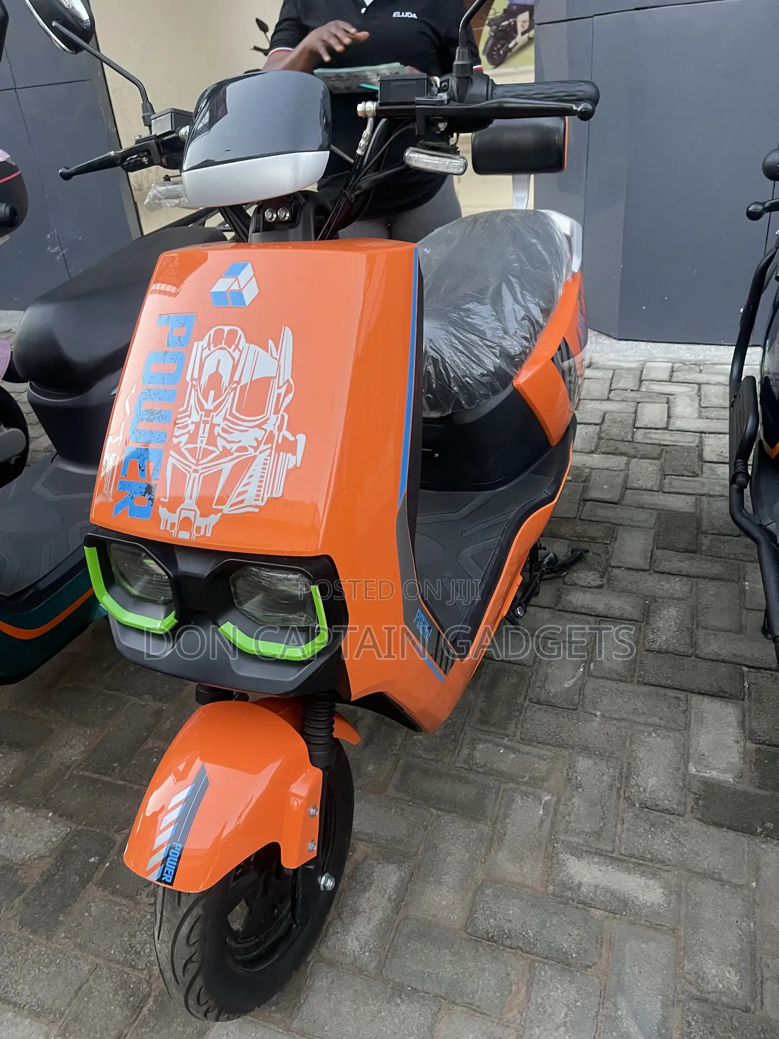 Ct Electric Bike ( Rechargeable )