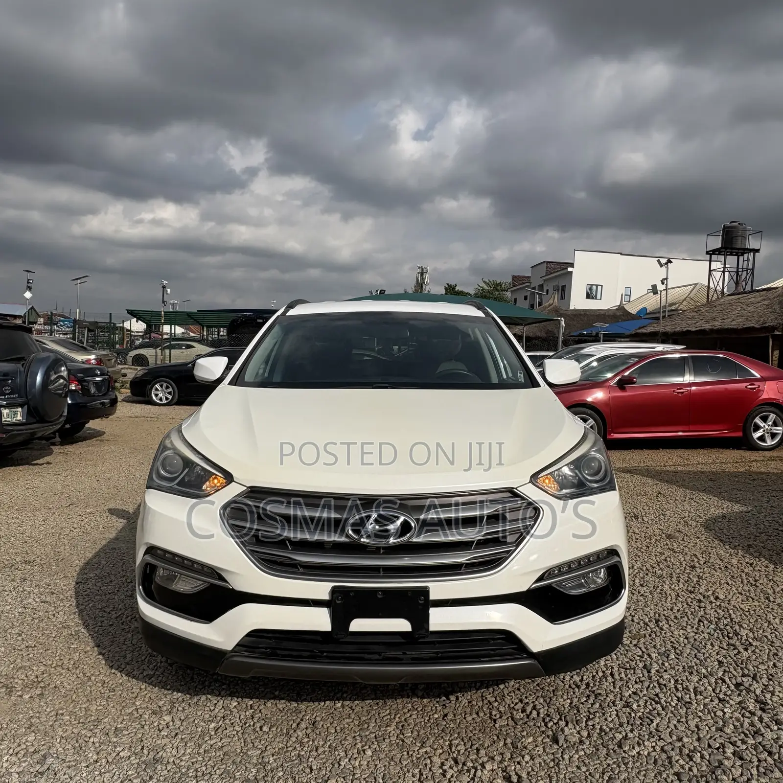 Hyundai Santa Fe 2017 White