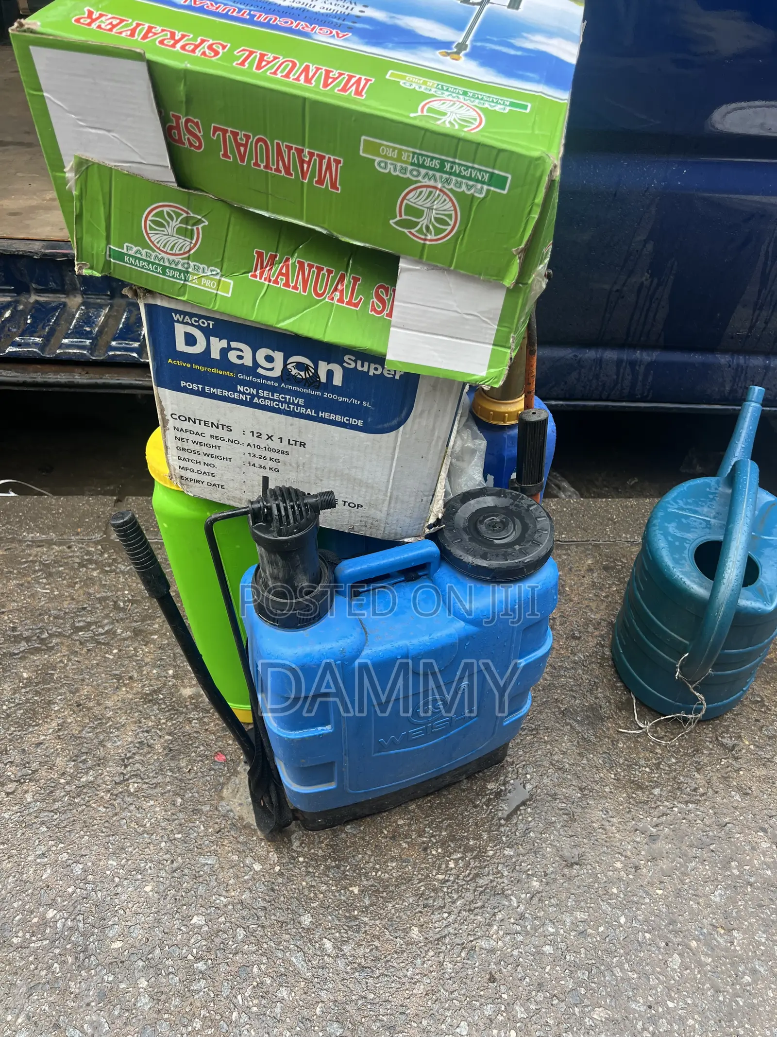 Farmworld Knapsack Sprayer Pro Featuring a 16-Liter Capacity