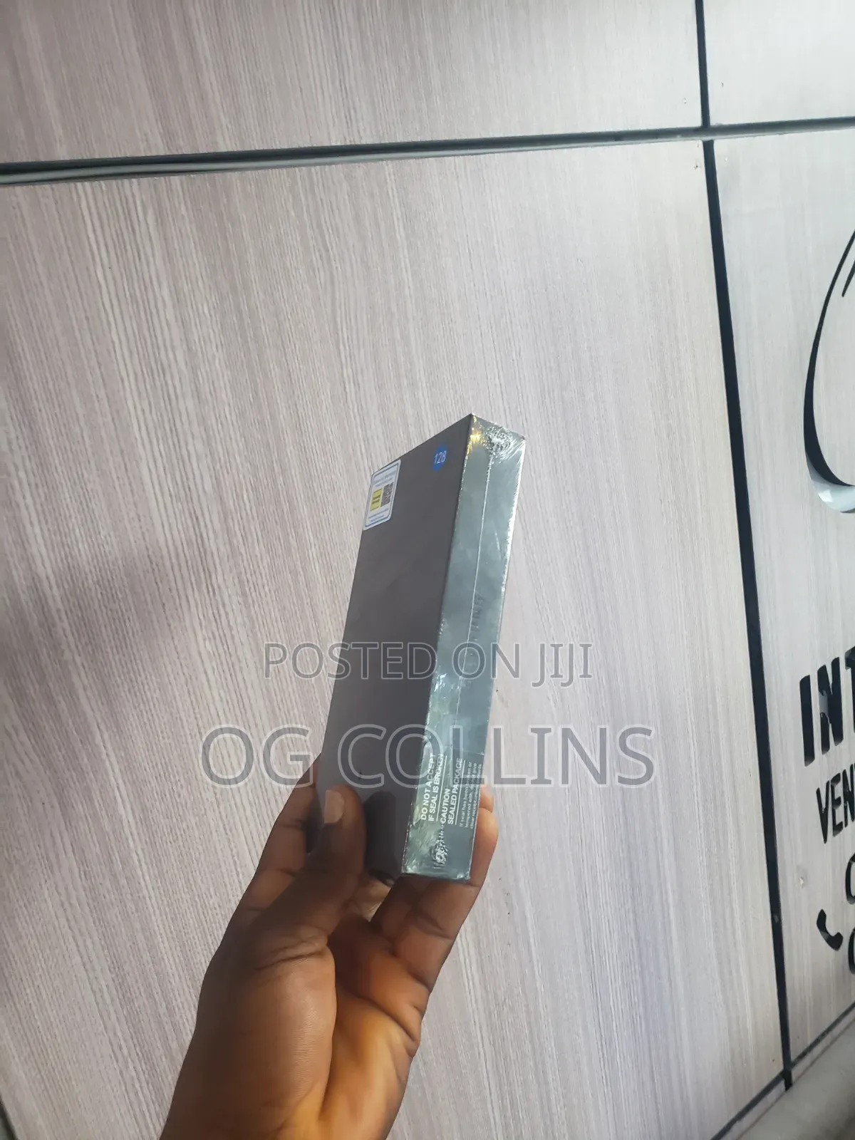 New Samsung Galaxy S22 Ultra 128 GB Black